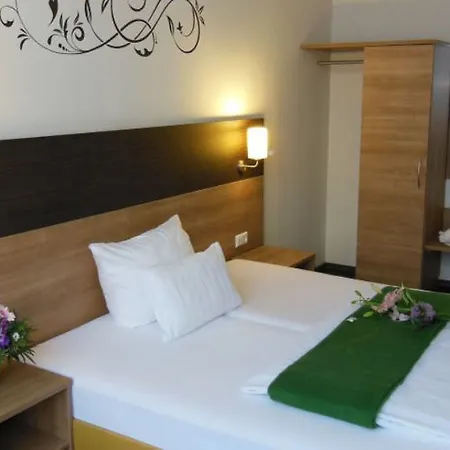 Hotel Luise - By Superfly 3*